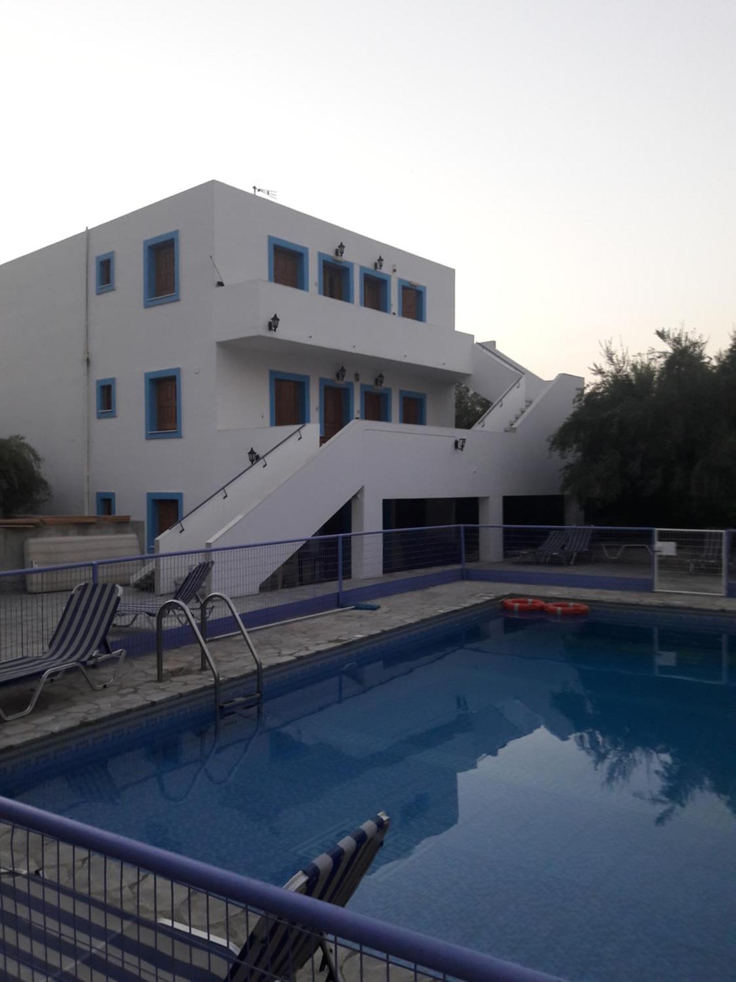 Giannis Apartments By Climbing House Panormos  Luaran gambar